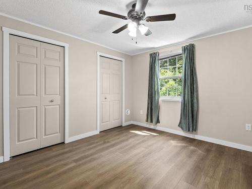 1 Wilbert Devoe Crescent, Timberlea, NS 