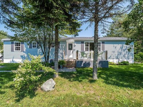 1 Wilbert Devoe Crescent, Timberlea, NS 