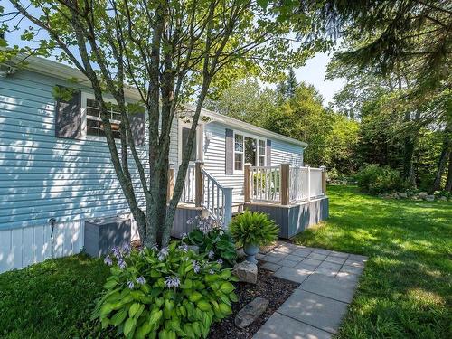 1 Wilbert Devoe Crescent, Timberlea, NS 