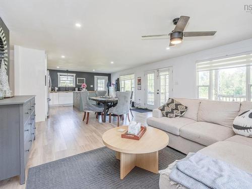 123 Dragon Fly Lane Lane, Three Brooks, NS - Indoor Photo Showing Living Room