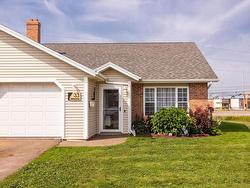33 Holland Drive  Stratford, PE C1B 1S9