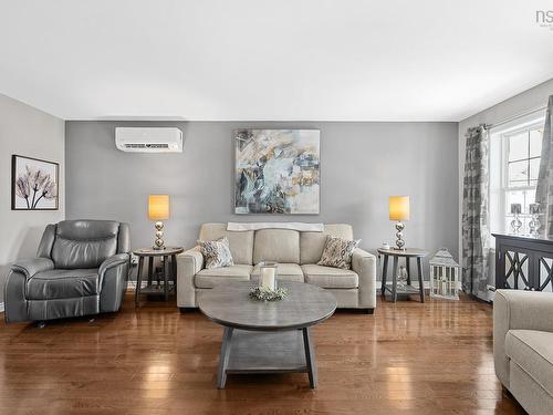 25 Aster Court, Halifax, NS - Indoor Photo Showing Living Room