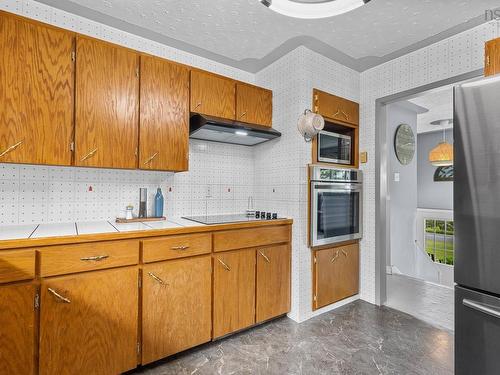 62 Murphys Road, Murphy Cove, NS - Indoor Photo Showing Kitchen