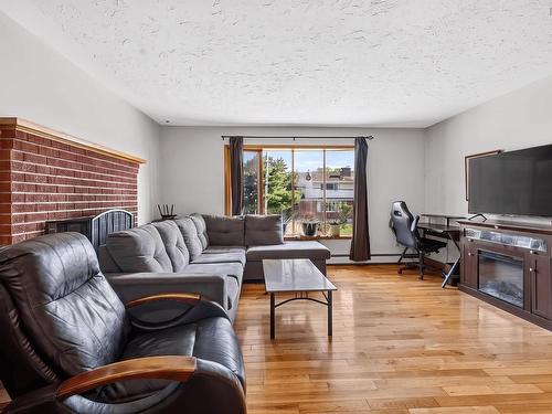 20 Apollo Court, Halifax, NS - Indoor Photo Showing Living Room