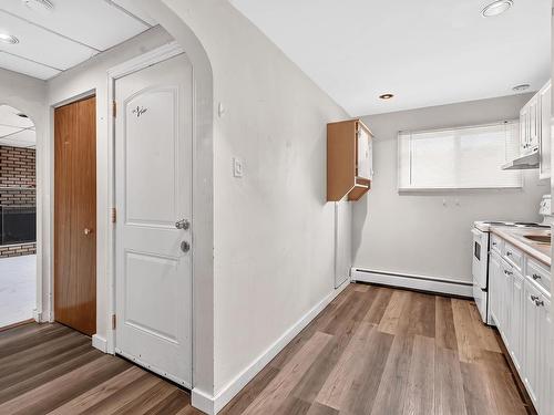 20 Apollo Court, Halifax, NS - Indoor Photo Showing Kitchen