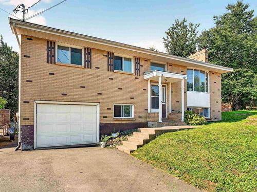 20 Apollo Court  Halifax, NS B3M 1H1
