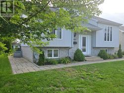 2033 CONCORDE STREET Cornwall, ON K6H 6M3