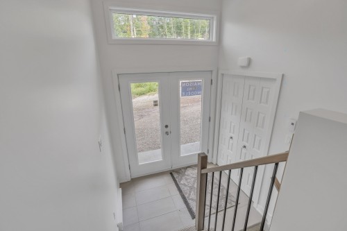 Hall d'entrée/Vestibule - 14A Ch. Crouch, Val-Des-Monts, QC - Indoor Photo Showing Other Room