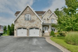 360 Crois. de la Rive  L'Épiphanie, QC J5X 4W2