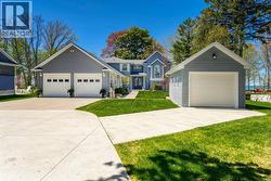 7392 IVY LANE  Plympton-Wyoming, ON N0N 1J6