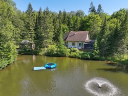 4360 Ch. du Lac-Manitou  Sainte-Agathe-Des-Monts, QC J8C 2Z7