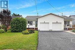 184 MORRIS STREET Carleton Place, ON K7C 4M8