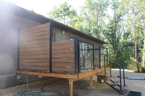 Fence for additional privacy. - 7 Dalvik Road, Gimli Rm, MB - Outdoor With Exterior