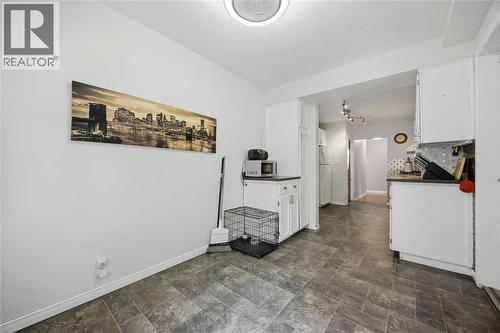 146 Westview Drive, St Clair, ON - Indoor Photo Showing Other Room