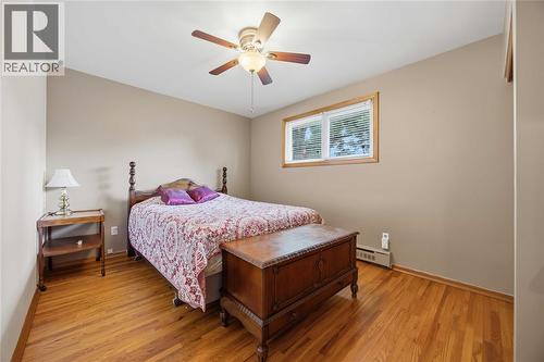 146 Westview Drive, St Clair, ON - Indoor Photo Showing Bedroom