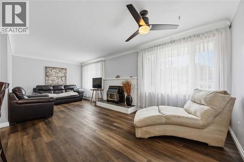 146 Westview Drive, St Clair, ON - Indoor Photo Showing Living Room With Fireplace