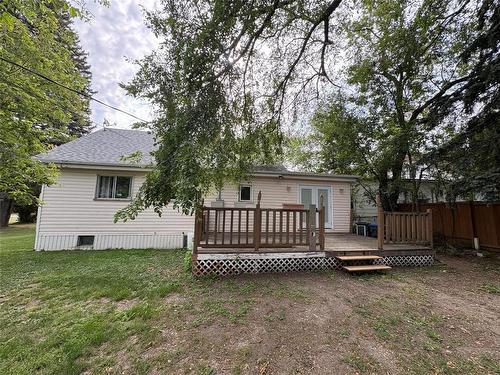 511 Laurier Avenue, Killarney, MB - Outdoor With Deck Patio Veranda