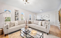 944 Deverell Place  Milton, ON L9T 0M3