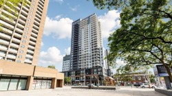 1005-286 Main Street Toronto, ON M4C 4X4