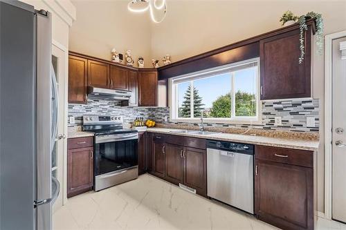 111 Helen Mayba Cr, Winnipeg, MB 
