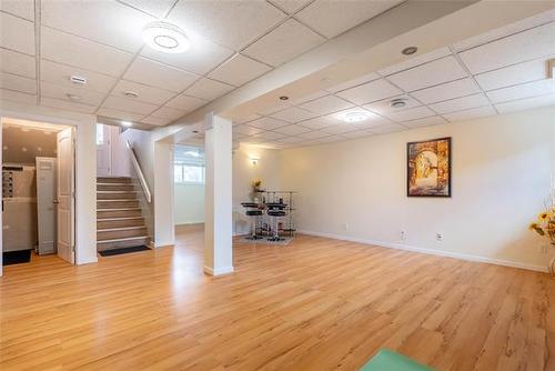 111 Helen Mayba Cr, Winnipeg, MB 