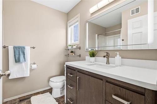 111 Helen Mayba Cr, Winnipeg, MB 