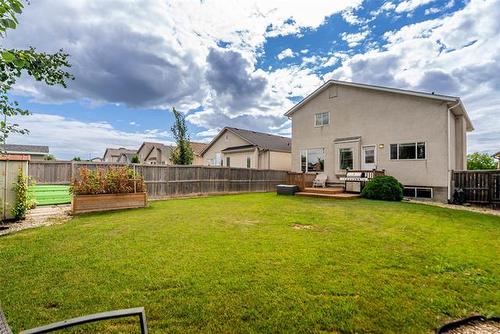 111 Helen Mayba Cr, Winnipeg, MB 