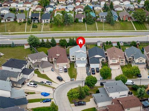 111 Helen Mayba Cr, Winnipeg, MB 