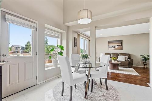 111 Helen Mayba Cr, Winnipeg, MB 