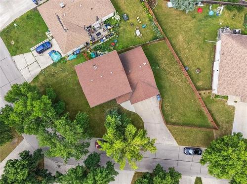 74 Budden Dr, Winnipeg, MB - Outdoor
