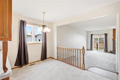 74 Budden Dr, Winnipeg, MB - Indoor Photo Showing Other Room