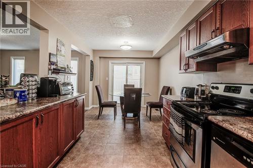 124 Udvari Crescent, Kitchener, ON - Indoor Photo Showing Kitchen