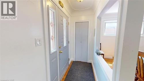 56 Lower Horning Road, Hamilton, ON - Indoor Photo Showing Other Room