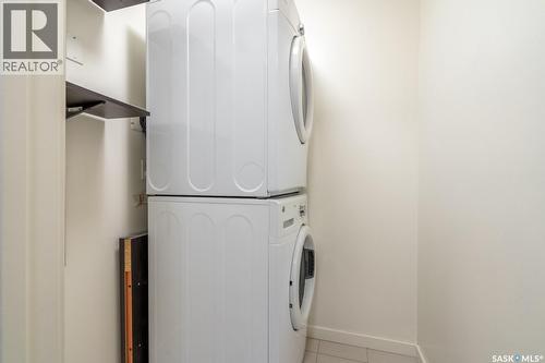 102 1610 Dakota Drive, Regina, SK - Indoor Photo Showing Laundry Room