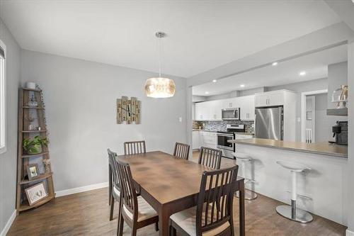 31 Werrell Cr, Winnipeg, MB - Indoor Photo Showing Dining Room