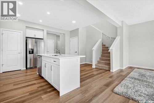 3296 Favel Drive, Regina, SK - Indoor Photo Showing Kitchen