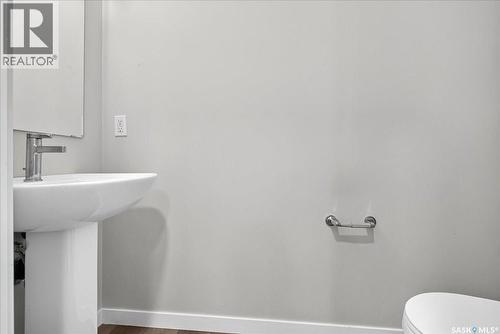 3296 Favel Drive, Regina, SK - Indoor Photo Showing Bathroom