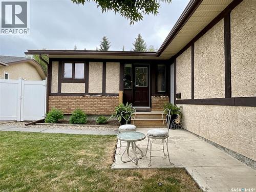 3107 Andreychuk Place E, Regina, SK - Outdoor