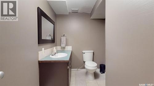 3107 Andreychuk Place E, Regina, SK - Indoor Photo Showing Bathroom