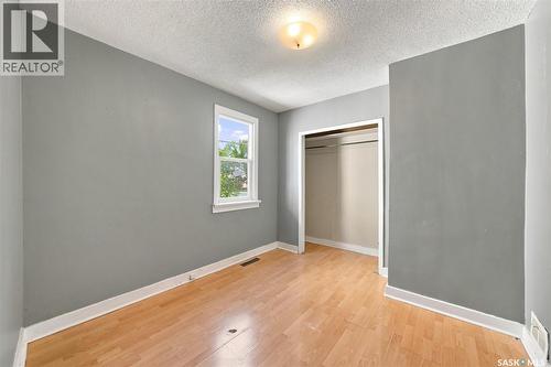 2204 Lorne Avenue, Saskatoon, SK - Indoor Photo Showing Other Room
