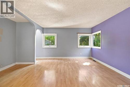 2204 Lorne Avenue, Saskatoon, SK - Indoor Photo Showing Other Room