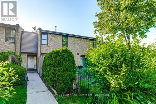 36 - 2605 WOODCHESTER DRIVE  Mississauga (Sheridan), ON L5K 2E3