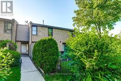 36 - 2605 WOODCHESTER DRIVE  Mississauga (Sheridan), ON L5K 2E3