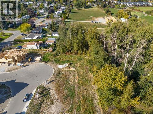 900 Bull Crescent, Kelowna, BC 