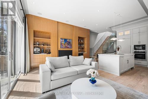 191 Glengarry Avenue, Toronto, ON - Indoor Photo Showing Living Room