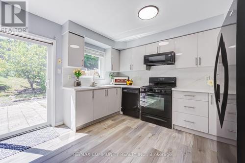 69 Mcsweeney Crescent, Ajax, ON - Indoor Photo Showing Kitchen