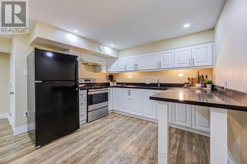 69 Mcsweeney Crescent, Ajax, ON - Indoor Photo Showing Kitchen