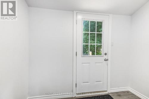 76 Chestnut Street, St. Thomas, ON - Indoor Photo Showing Other Room
