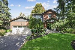 485 COLEEN DRIVE Oakville, ON L6J 6A4