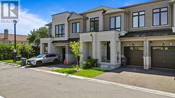 2076 COPPENWOOD COMMON  Burlington, ON L7P 0V8